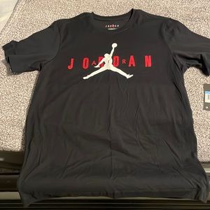 Men’s Nike T-shirt size medium